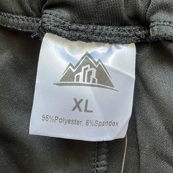 Urban outdoor, men’s athletic shorts, white/black, XL, pockets, new with tags - Picture 5 of 8